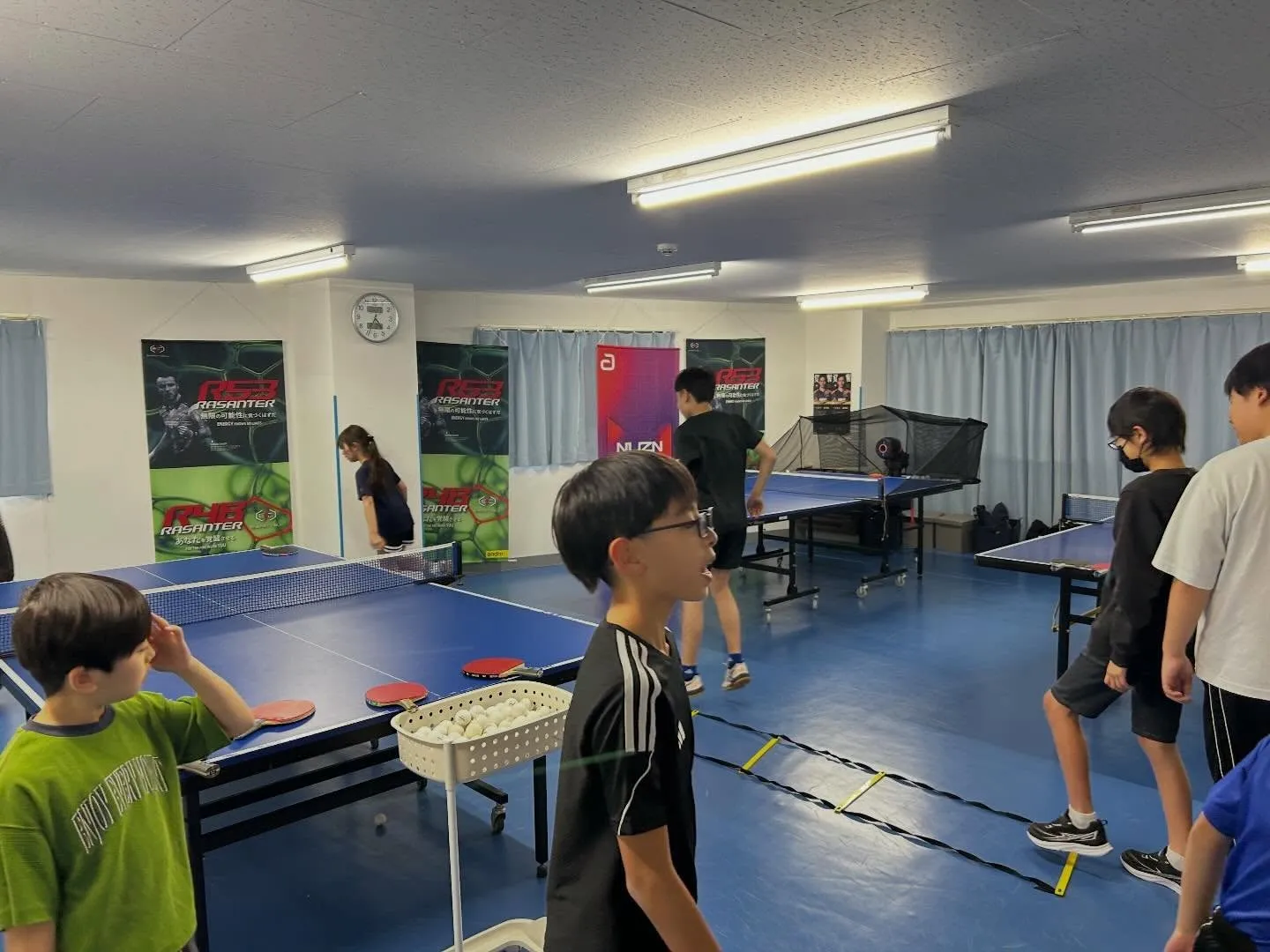 町屋卓球場では、ジュニア初心者のクラスを開催しています！卓球...